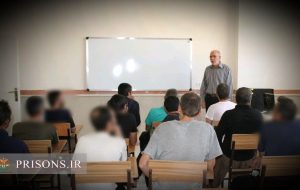 ادامه تحصیل ۵۲ زندانی ایلامی در مقاطع مختلف تحصیلی