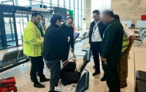 تلاش پزشک ایلامی و درایت خلبان ، جان مسافر پرواز آسمان را از خطر جدی نجات داد تلاش پزشک ایلامی و درایت خلبان ، جان مسافر پرواز آسمان را از خطر جدی نجات داد